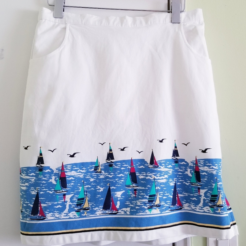CW Classic Women's Skort with Sailboat Border Print Size XL